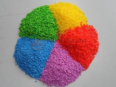 直線振動篩可以篩分色母粒么？
